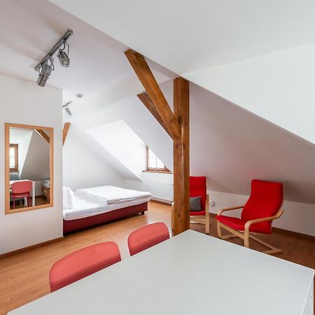 Apartman Muzeum Obchodu Karlštejn Buitenkant foto