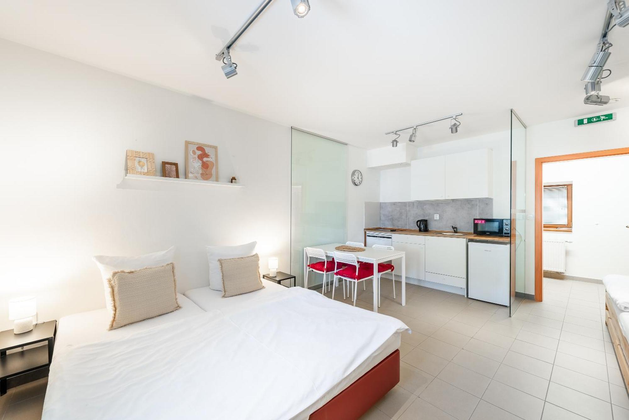 Apartman Muzeum Obchodu Karlštejn Buitenkant foto